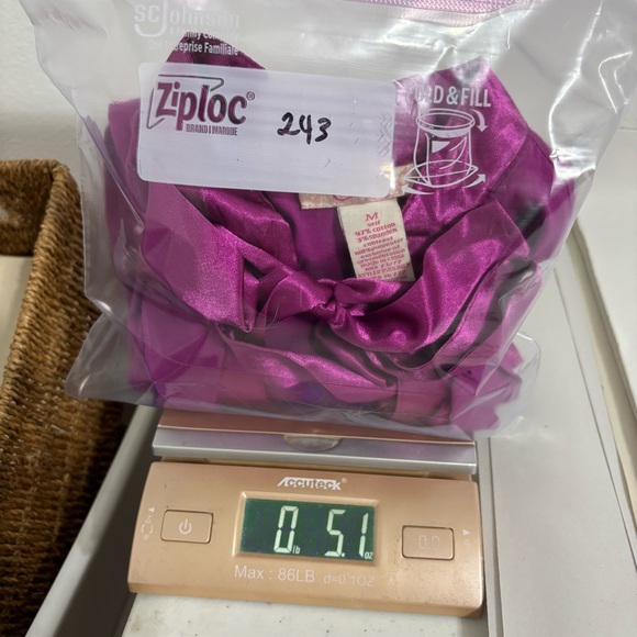 Vintage Candie's Magenta Ruffled Button-Up Top Tie Waist Y2K Coquette Size M - Picture 9 of 9